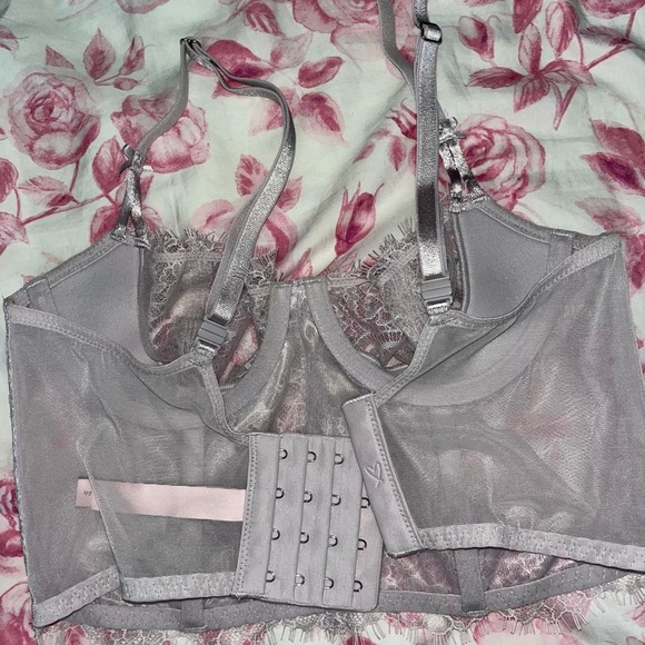 victoria’s secret corsette bralette - Picture 5 of 6